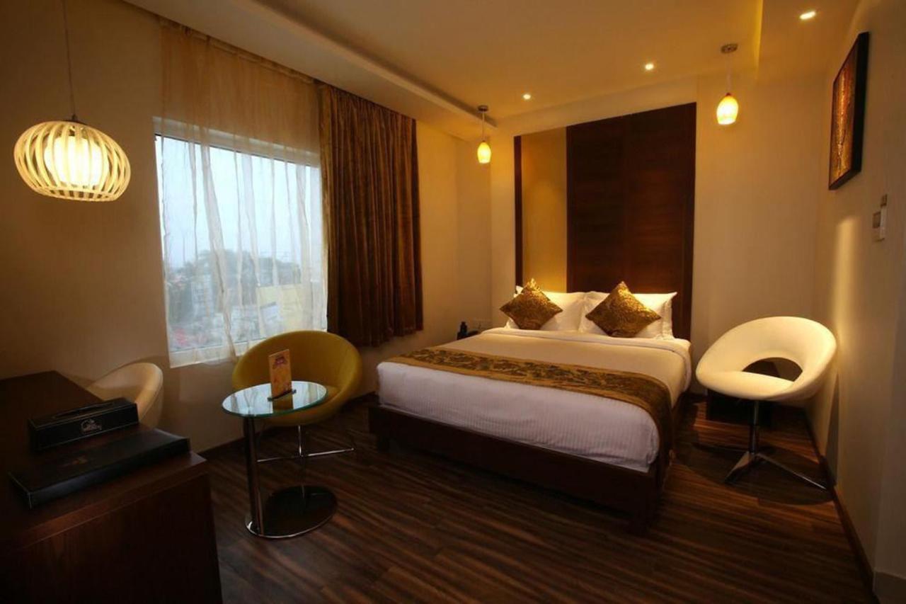 Jagadish Brigade Hotel 班加罗尔 外观 照片